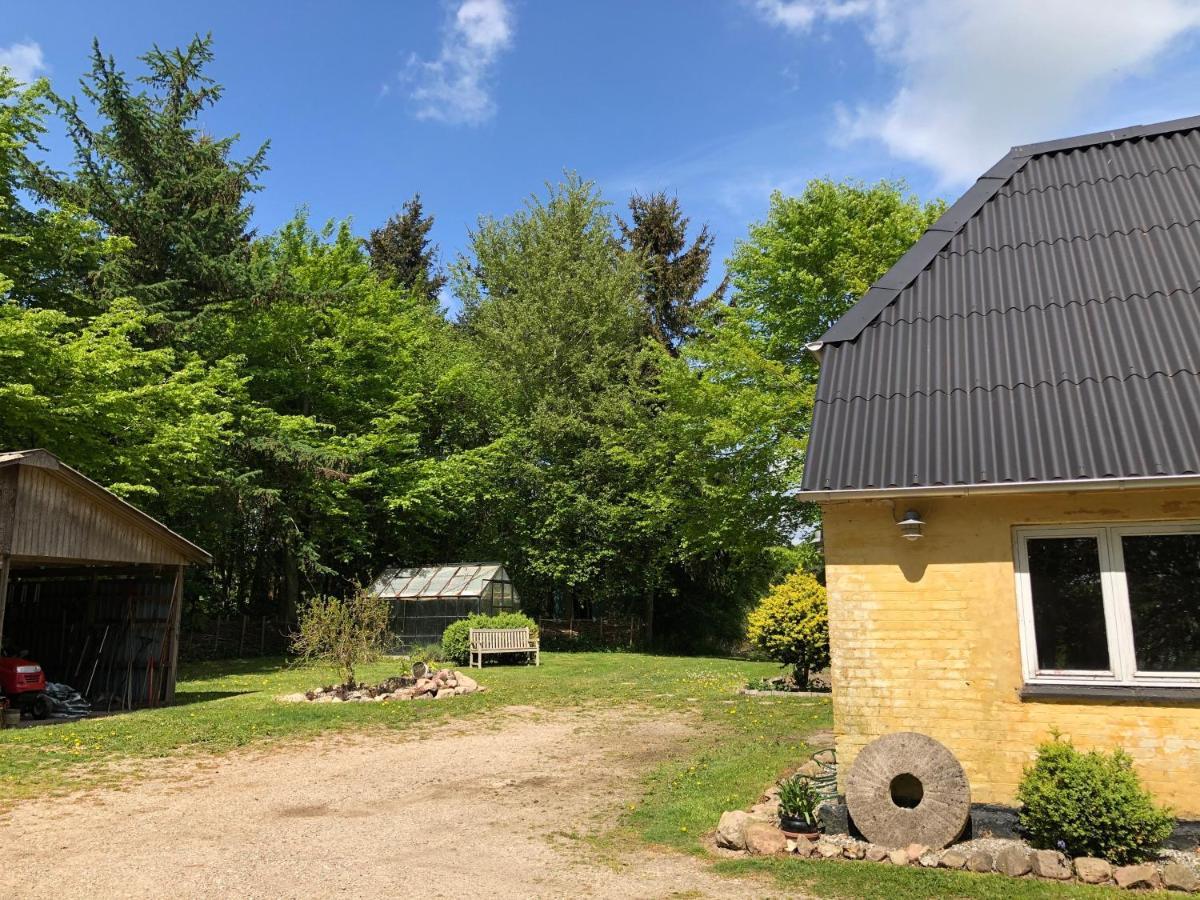 Skovfogedhuset Abildskov (Broby) المظهر الخارجي الصورة